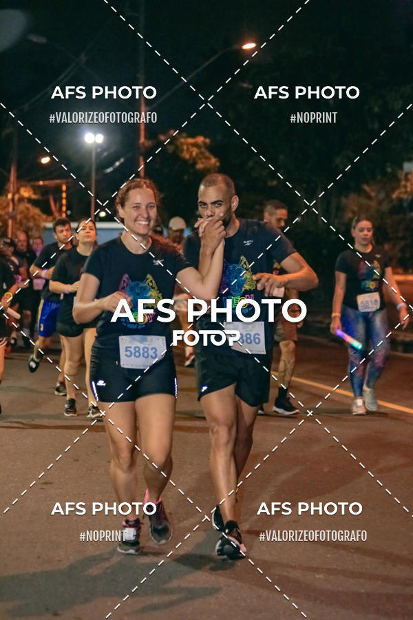 Acquista le foto dell'eventoNeon Night Run 2019 - Belo Horizonte in Fotop
