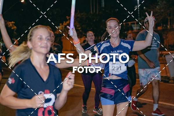 Acquista le foto dell'eventoNeon Night Run 2019 - Belo Horizonte in Fotop