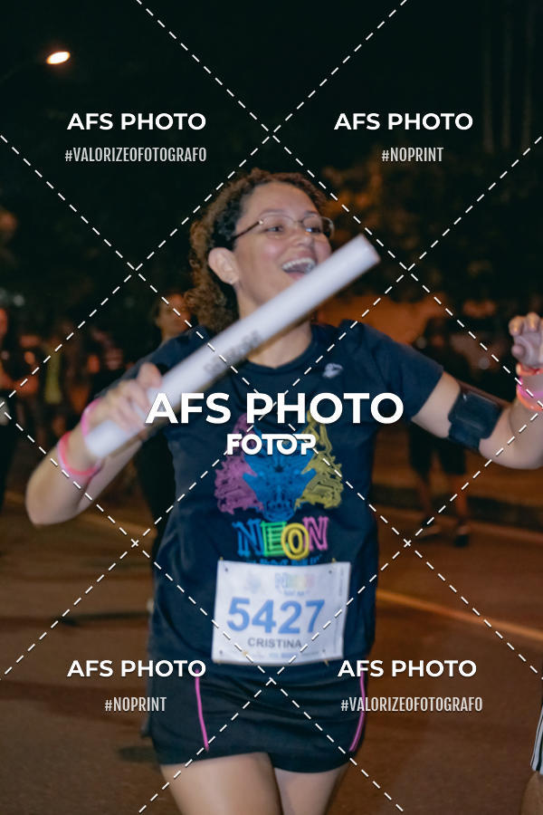Compre suas fotos do eventoNeon Night Run 2019 - Belo Horizonte no Fotop