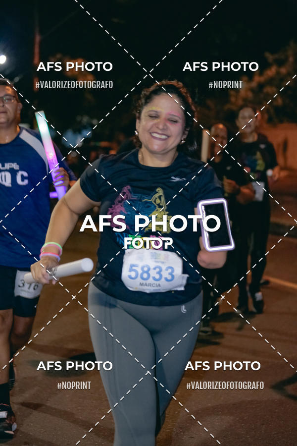 Compre suas fotos do eventoNeon Night Run 2019 - Belo Horizonte no Fotop