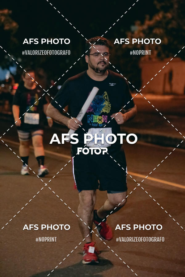 Compre suas fotos do eventoNeon Night Run 2019 - Belo Horizonte no Fotop