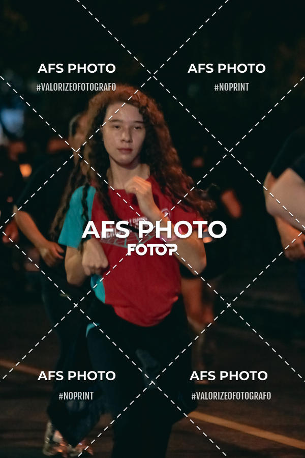 Compre suas fotos do eventoNeon Night Run 2019 - Belo Horizonte no Fotop