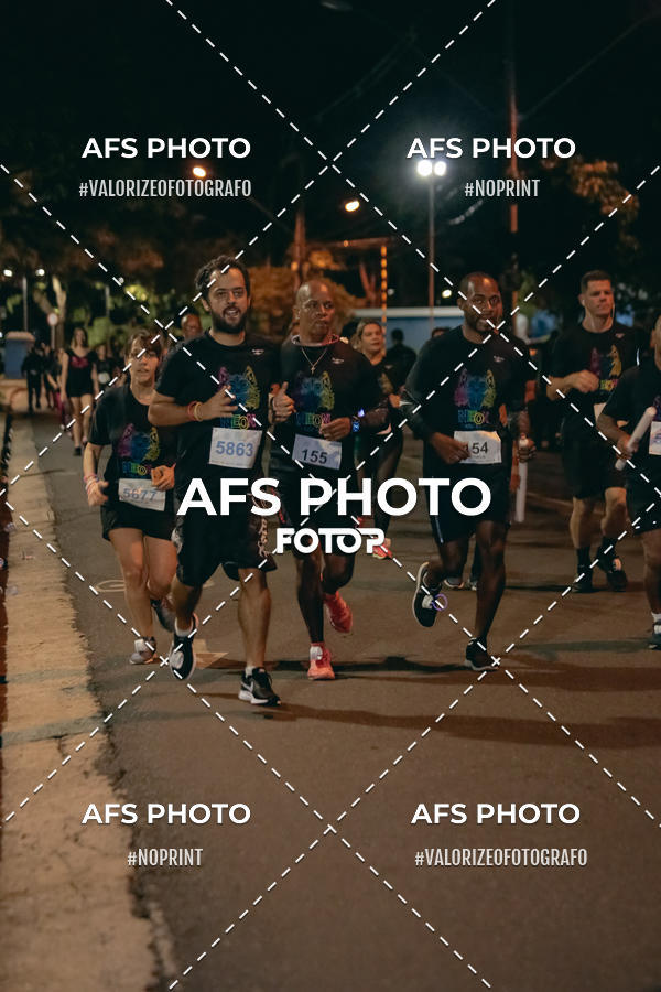 Compre suas fotos do eventoNeon Night Run 2019 - Belo Horizonte no Fotop