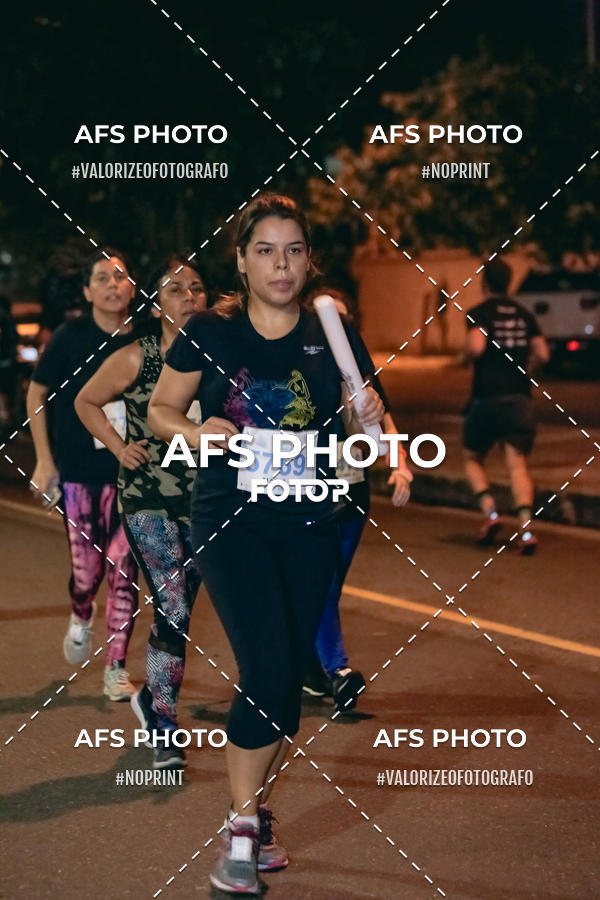 Compre suas fotos do eventoNeon Night Run 2019 - Belo Horizonte no Fotop
