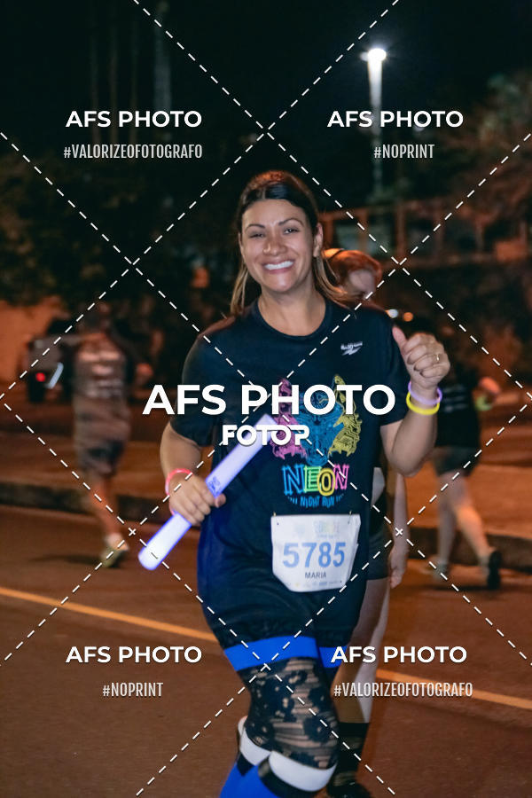 Compre as suas fotos do eventoNeon Night Run 2019 - Belo Horizonte no Fotop