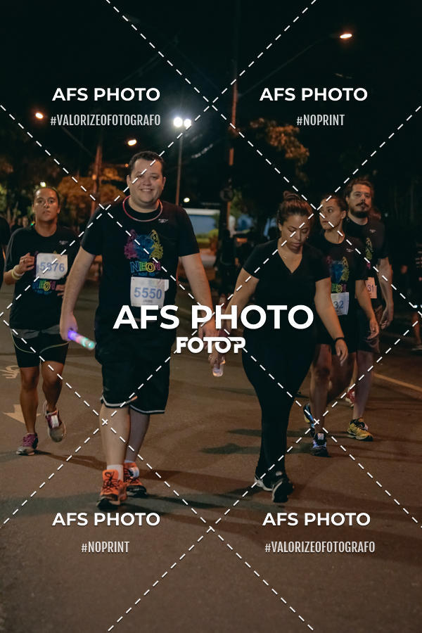 Compre as suas fotos do eventoNeon Night Run 2019 - Belo Horizonte no Fotop