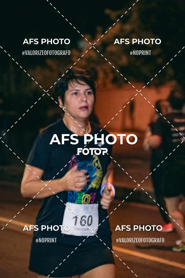 Acquista le foto dell'eventoNeon Night Run 2019 - Belo Horizonte in Fotop