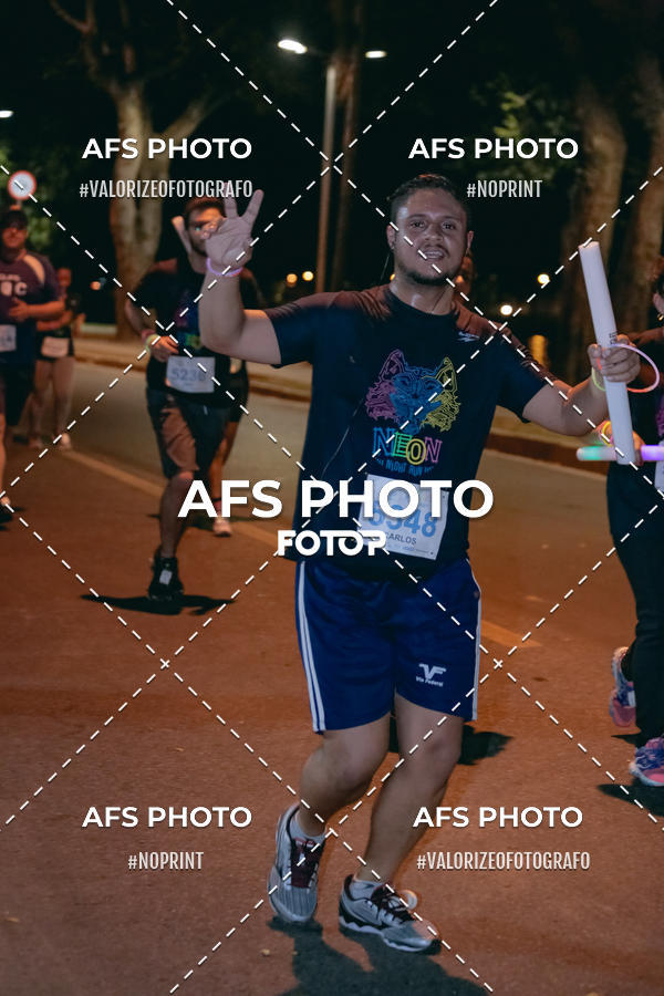 Acquista le foto dell'eventoNeon Night Run 2019 - Belo Horizonte in Fotop