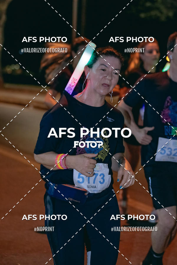 Acquista le foto dell'eventoNeon Night Run 2019 - Belo Horizonte in Fotop