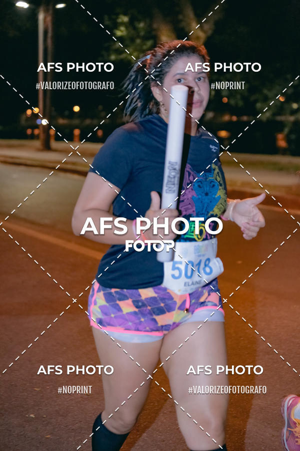 Compre suas fotos do eventoNeon Night Run 2019 - Belo Horizonte no Fotop
