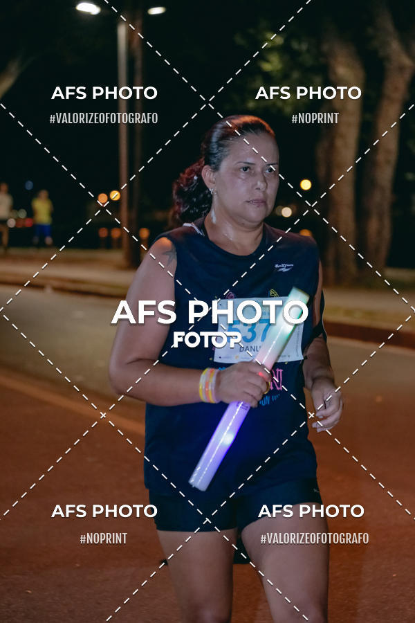 Compre suas fotos do eventoNeon Night Run 2019 - Belo Horizonte no Fotop