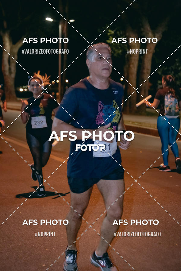 Compre suas fotos do eventoNeon Night Run 2019 - Belo Horizonte no Fotop