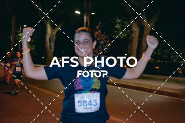 Buy your photos of the eventNeon Night Run 2019 - Belo Horizonte on Fotop