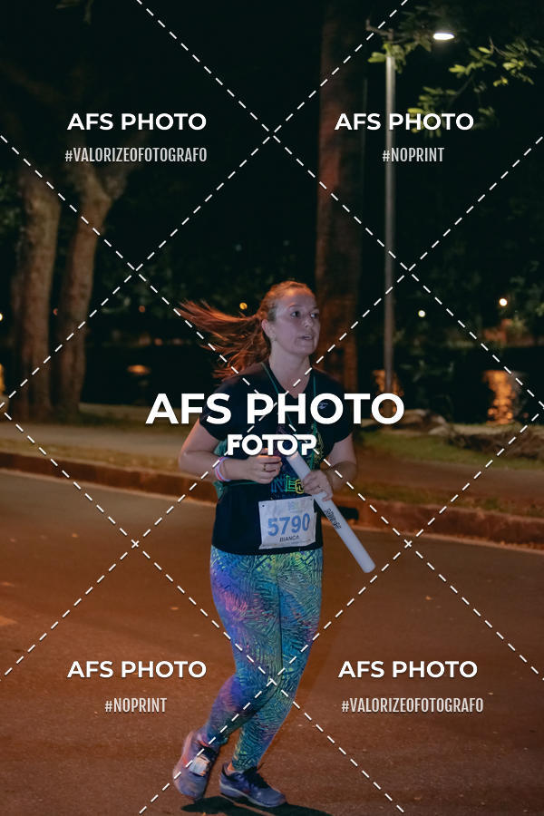 Compra tus fotos del eventoNeon Night Run 2019 - Belo Horizonte En Fotop