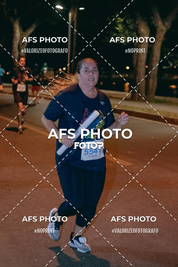Compra tus fotos del eventoNeon Night Run 2019 - Belo Horizonte En Fotop