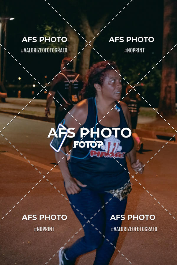 Compra tus fotos del eventoNeon Night Run 2019 - Belo Horizonte En Fotop