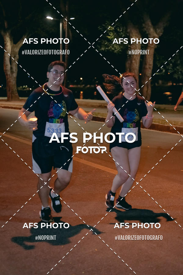 Compra tus fotos del eventoNeon Night Run 2019 - Belo Horizonte En Fotop