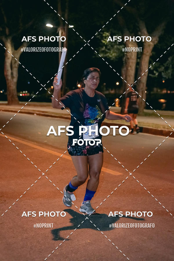 Compra tus fotos del eventoNeon Night Run 2019 - Belo Horizonte En Fotop