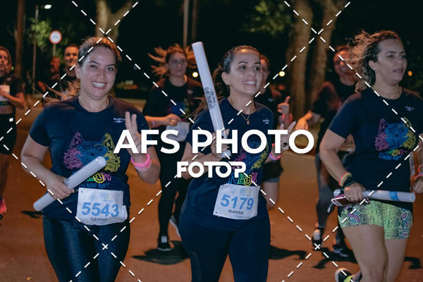Compra tus fotos del eventoNeon Night Run 2019 - Belo Horizonte En Fotop