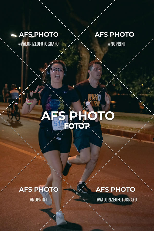 Compra tus fotos del eventoNeon Night Run 2019 - Belo Horizonte En Fotop