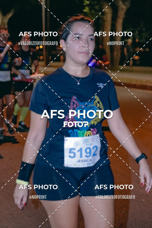 Compra tus fotos del eventoNeon Night Run 2019 - Belo Horizonte En Fotop