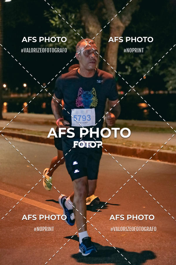 Compre as suas fotos do eventoNeon Night Run 2019 - Belo Horizonte no Fotop