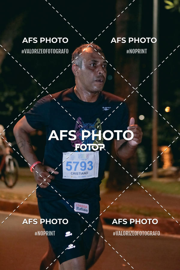 Compre as suas fotos do eventoNeon Night Run 2019 - Belo Horizonte no Fotop