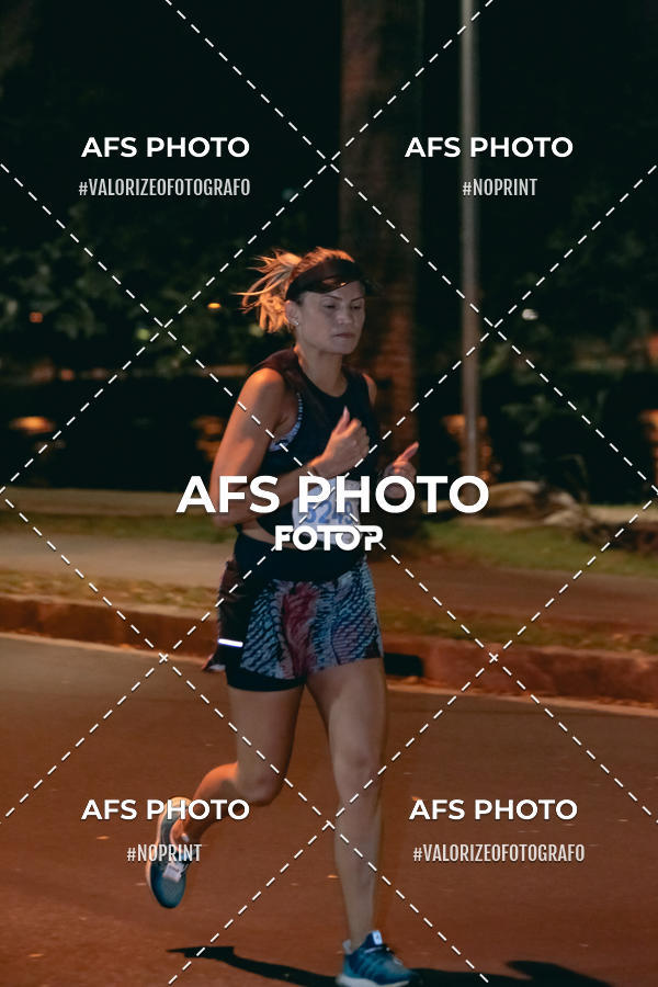 Compre as suas fotos do eventoNeon Night Run 2019 - Belo Horizonte no Fotop
