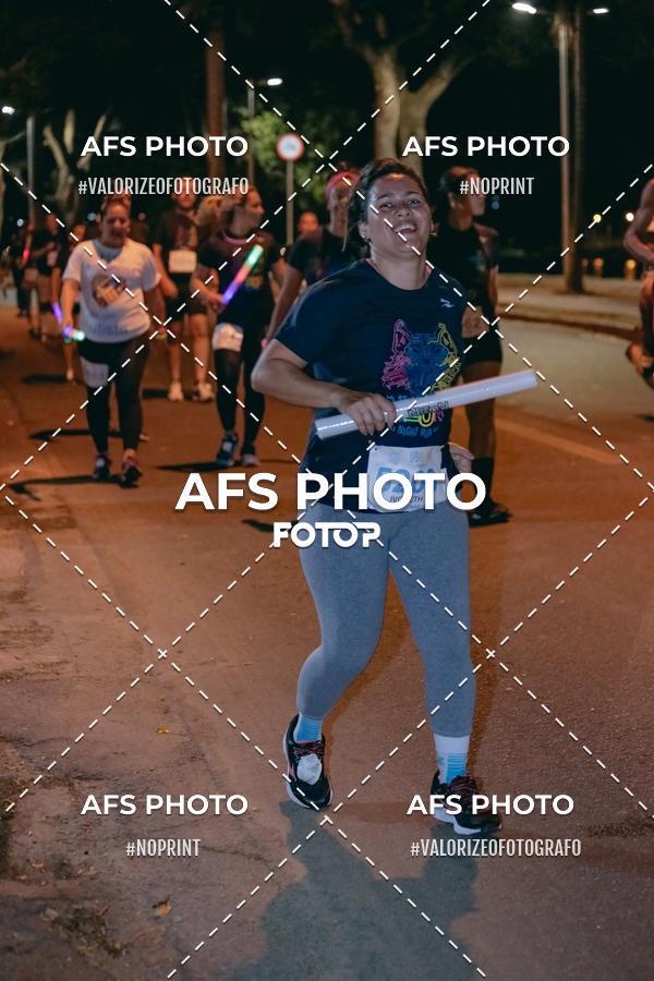 Compre as suas fotos do eventoNeon Night Run 2019 - Belo Horizonte no Fotop