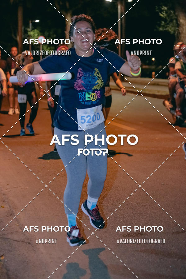 Compre as suas fotos do eventoNeon Night Run 2019 - Belo Horizonte no Fotop