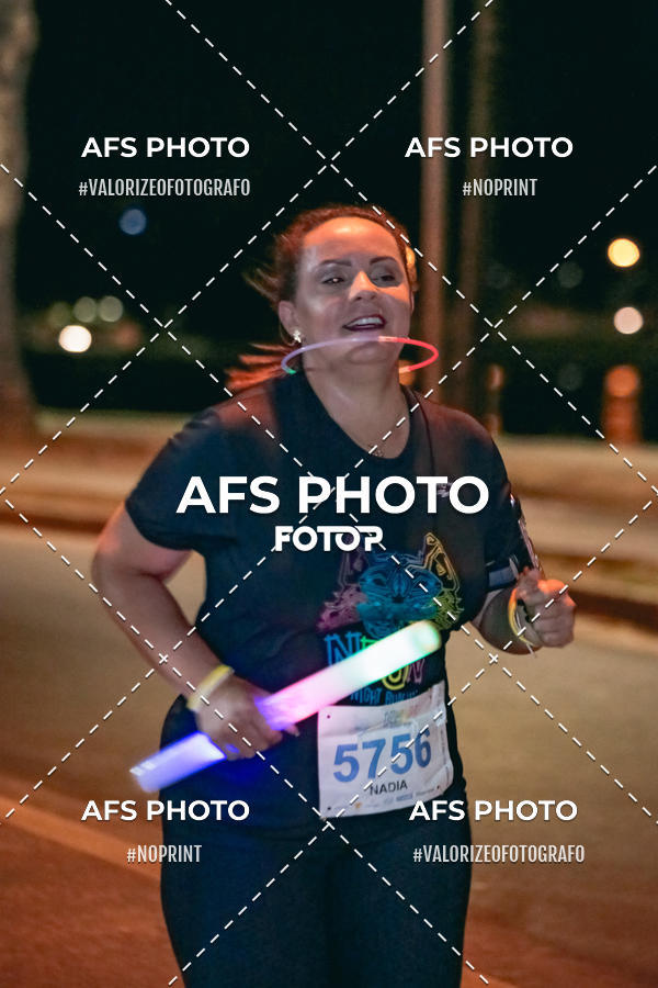Compre as suas fotos do eventoNeon Night Run 2019 - Belo Horizonte no Fotop