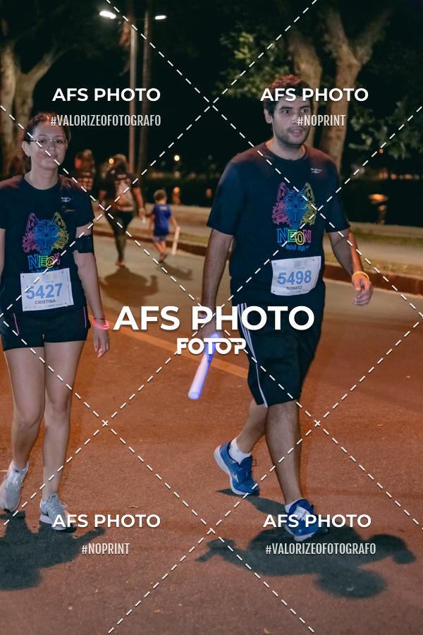 Compre as suas fotos do eventoNeon Night Run 2019 - Belo Horizonte no Fotop