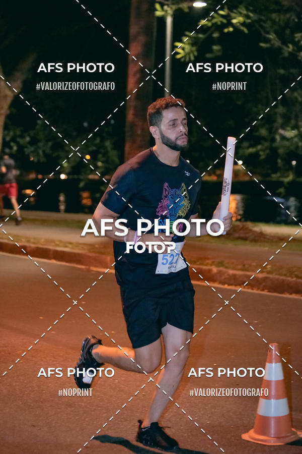 Compra tus fotos del eventoNeon Night Run 2019 - Belo Horizonte En Fotop