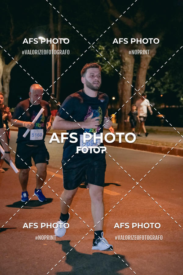 Compra tus fotos del eventoNeon Night Run 2019 - Belo Horizonte En Fotop