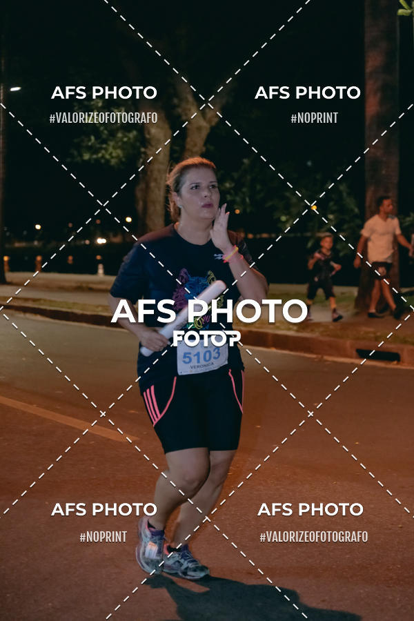 Compra tus fotos del eventoNeon Night Run 2019 - Belo Horizonte En Fotop