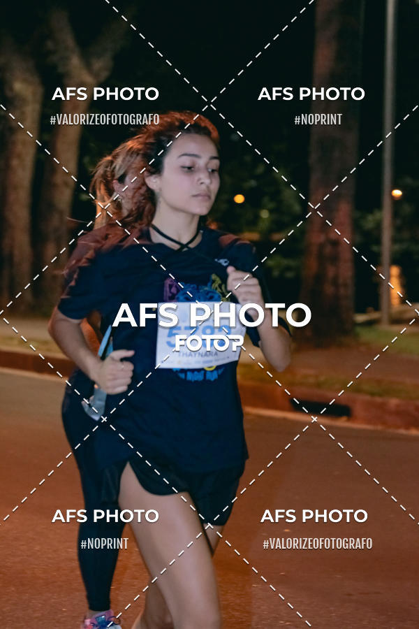 Buy your photos of the eventNeon Night Run 2019 - Belo Horizonte on Fotop