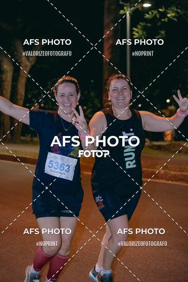 Acquista le foto dell'eventoNeon Night Run 2019 - Belo Horizonte in Fotop
