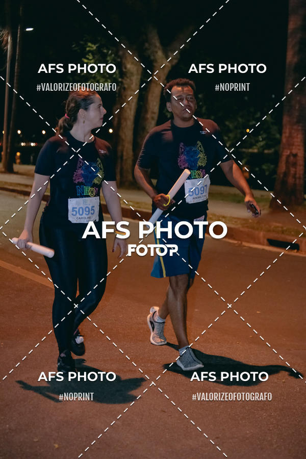 Acquista le foto dell'eventoNeon Night Run 2019 - Belo Horizonte in Fotop