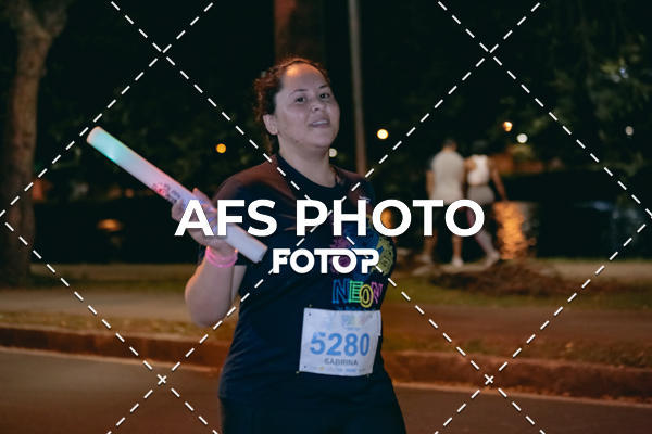 Acquista le foto dell'eventoNeon Night Run 2019 - Belo Horizonte in Fotop