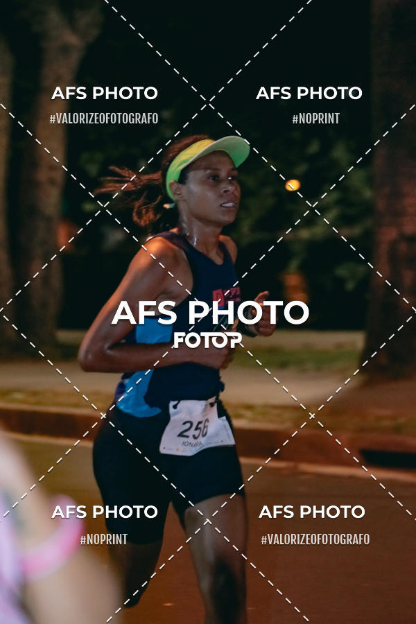 Acquista le foto dell'eventoNeon Night Run 2019 - Belo Horizonte in Fotop