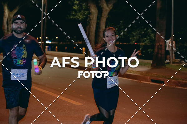 Acquista le foto dell'eventoNeon Night Run 2019 - Belo Horizonte in Fotop