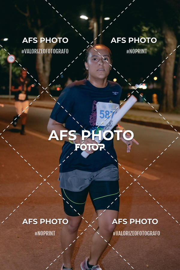 Acquista le foto dell'eventoNeon Night Run 2019 - Belo Horizonte in Fotop