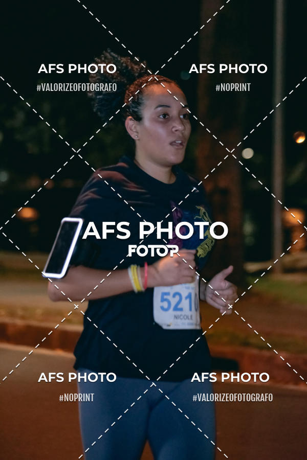 Acquista le foto dell'eventoNeon Night Run 2019 - Belo Horizonte in Fotop