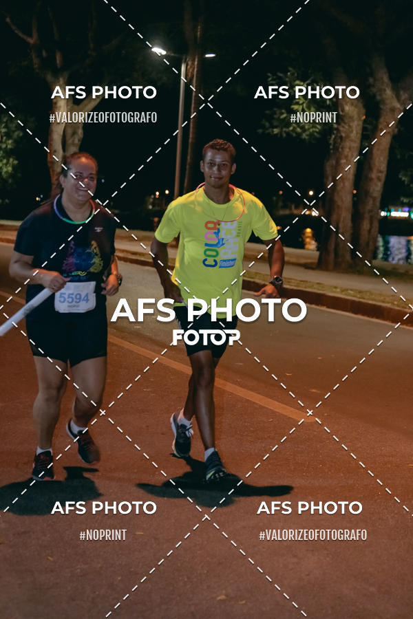 Acquista le foto dell'eventoNeon Night Run 2019 - Belo Horizonte in Fotop