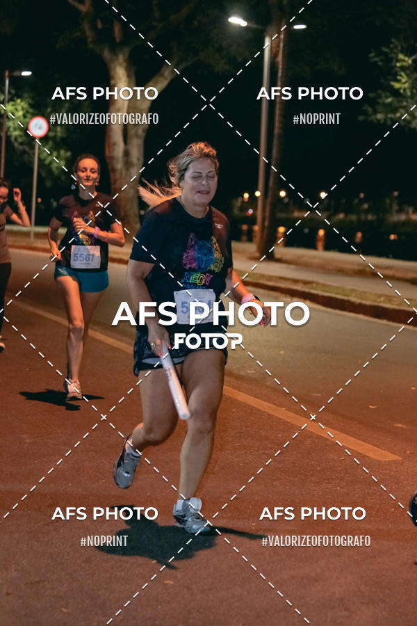 Acquista le foto dell'eventoNeon Night Run 2019 - Belo Horizonte in Fotop