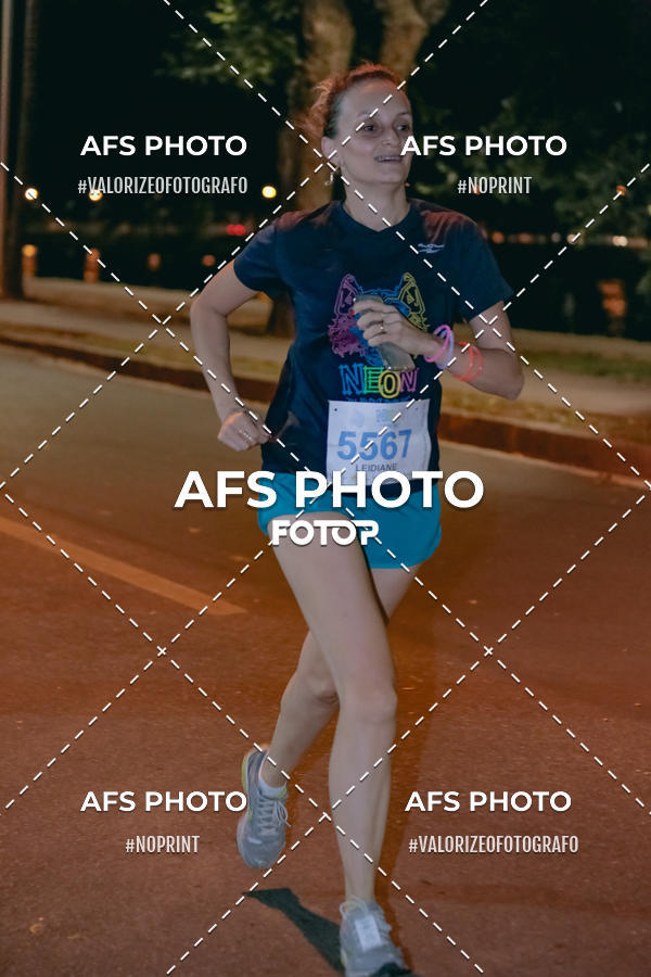 Acquista le foto dell'eventoNeon Night Run 2019 - Belo Horizonte in Fotop