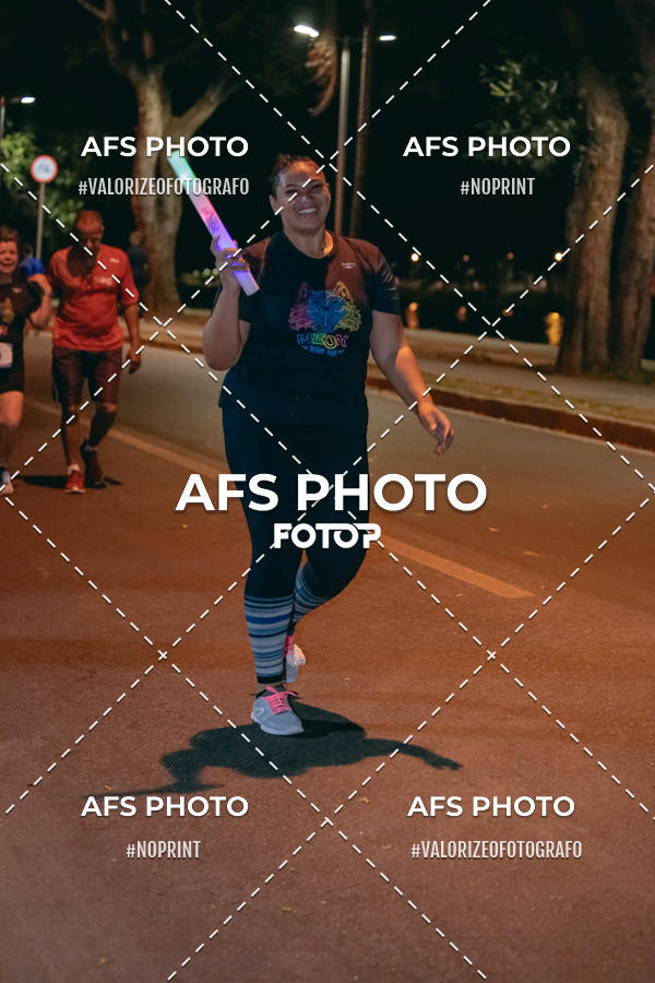 Acquista le foto dell'eventoNeon Night Run 2019 - Belo Horizonte in Fotop