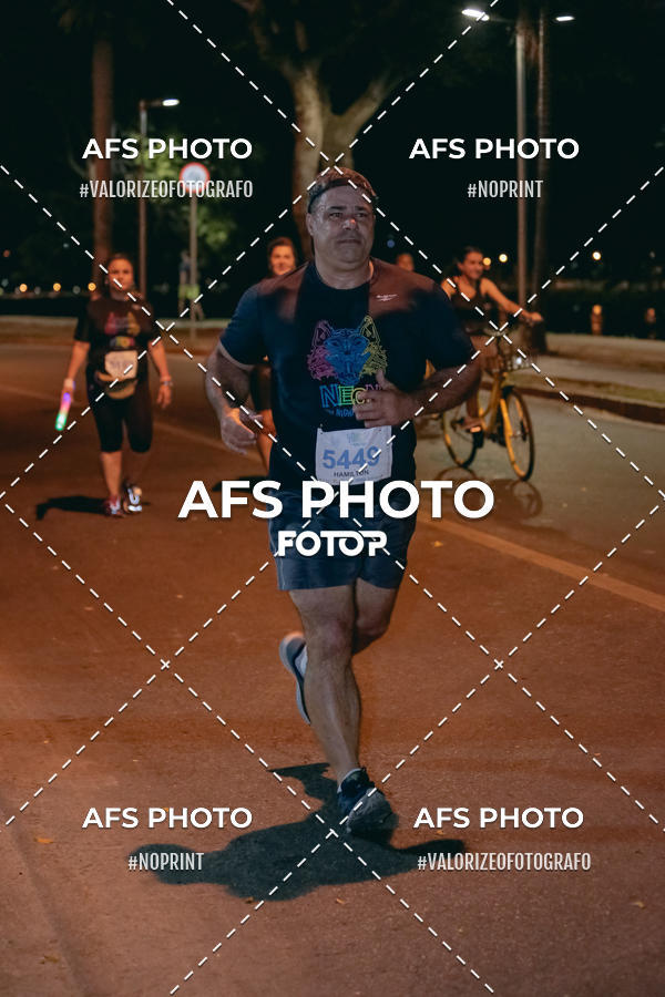 Acquista le foto dell'eventoNeon Night Run 2019 - Belo Horizonte in Fotop