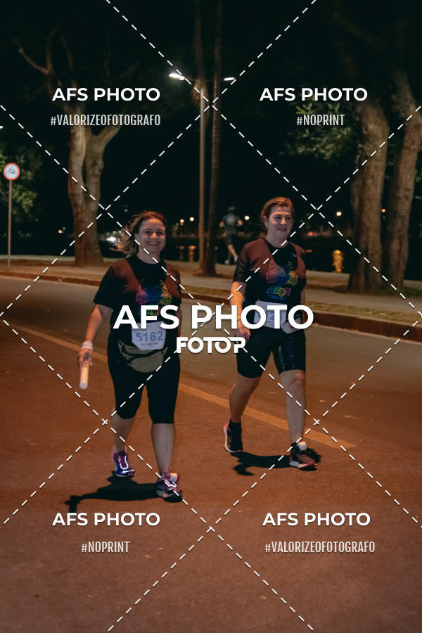 Acquista le foto dell'eventoNeon Night Run 2019 - Belo Horizonte in Fotop