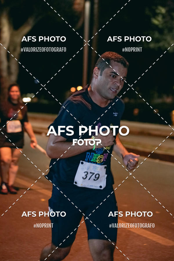 Acquista le foto dell'eventoNeon Night Run 2019 - Belo Horizonte in Fotop